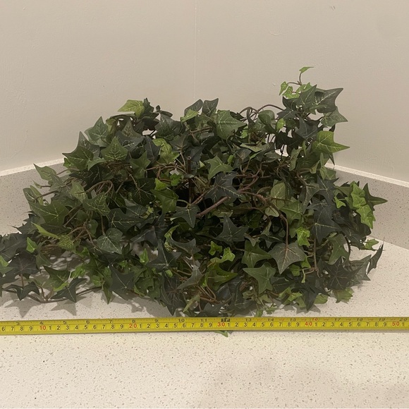 Artificial Greenery Ivy Garland - Picture 1 of 1